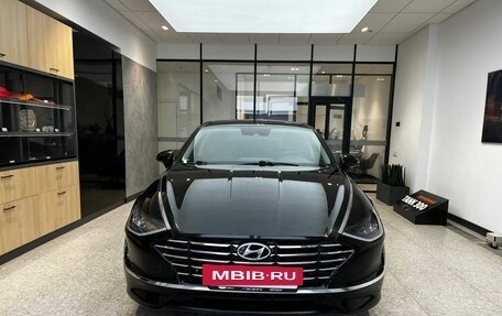 Hyundai Sonata VIII, 2021 год, 2 350 000 рублей, 3 фотография