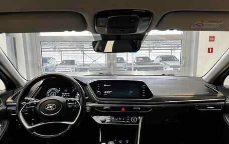 Hyundai Sonata VIII, 2021 год, 2 350 000 рублей, 10 фотография