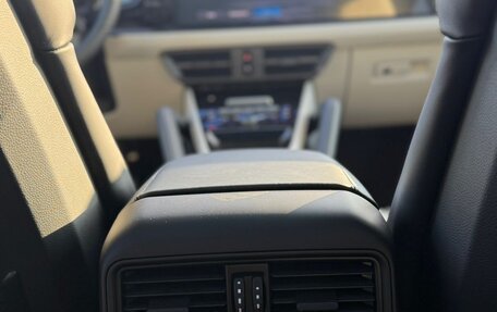 Porsche Cayenne III, 2025 год, 18 700 000 рублей, 20 фотография