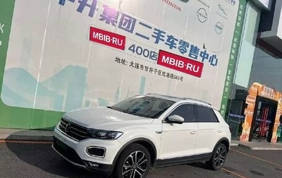 Volkswagen T-Roc I, 2022 год, 1 920 000 рублей, 1 фотография