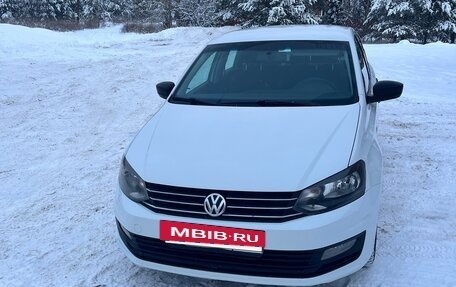 Volkswagen Polo VI (EU Market), 2019 год, 715 000 рублей, 2 фотография