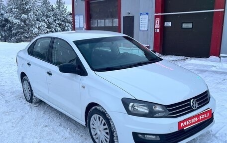 Volkswagen Polo VI (EU Market), 2019 год, 715 000 рублей, 3 фотография