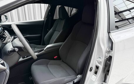 Toyota C-HR I рестайлинг, 2018 год, 2 050 000 рублей, 6 фотография