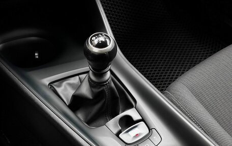 Toyota C-HR I рестайлинг, 2018 год, 2 050 000 рублей, 13 фотография