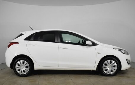 Hyundai i30 II рестайлинг, 2015 год, 980 000 рублей, 4 фотография