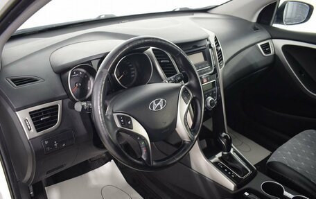 Hyundai i30 II рестайлинг, 2015 год, 980 000 рублей, 9 фотография