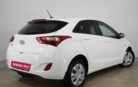 Hyundai i30 II рестайлинг, 2015 год, 980 000 рублей, 5 фотография