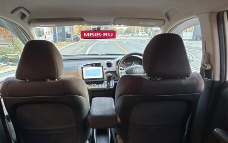 Honda Stream II, 2010 год, 960 000 рублей, 13 фотография