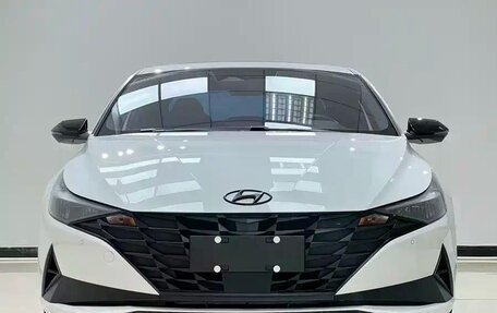 Hyundai Elantra, 2022 год, 1 579 999 рублей, 2 фотография