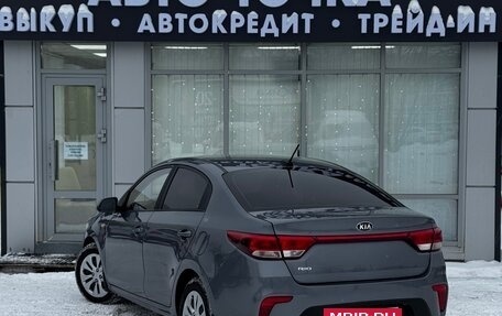 KIA Rio IV, 2018 год, 1 299 000 рублей, 13 фотография