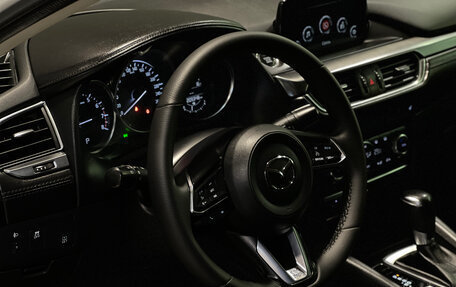 Mazda 6, 2017 год, 1 610 000 рублей, 10 фотография