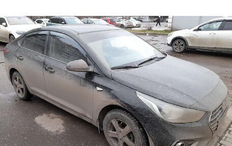 Hyundai Solaris II рестайлинг, 2018 год, 650 000 рублей, 3 фотография