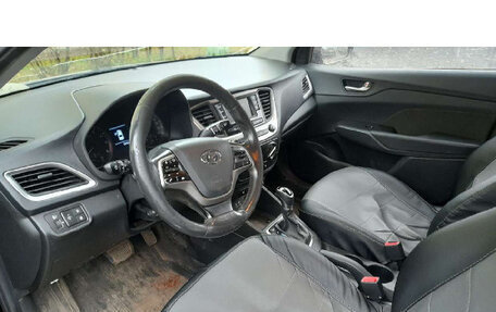 Hyundai Solaris II рестайлинг, 2018 год, 650 000 рублей, 16 фотография