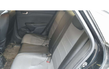 Hyundai Solaris II рестайлинг, 2018 год, 650 000 рублей, 19 фотография