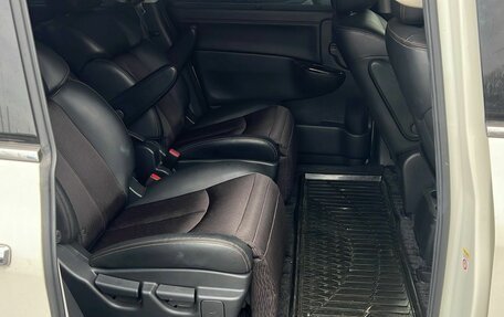 Nissan Elgrand III, 2020 год, 3 500 000 рублей, 8 фотография