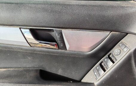 Mercedes-Benz C-Класс, 2008 год, 1 150 000 рублей, 8 фотография