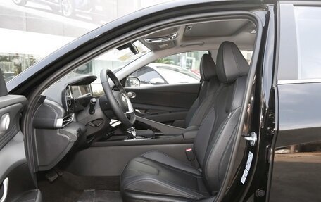 Hyundai Elantra, 2025 год, 2 650 000 рублей, 20 фотография