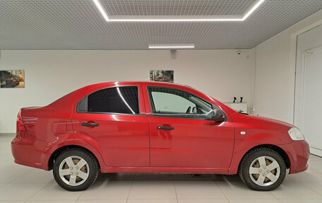 Chevrolet Aveo III, 2010 год, 355 000 рублей, 4 фотография