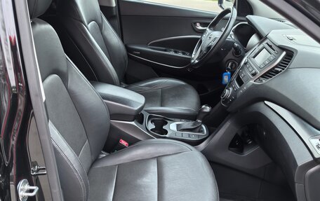 Hyundai Santa Fe III рестайлинг, 2017 год, 2 700 000 рублей, 17 фотография