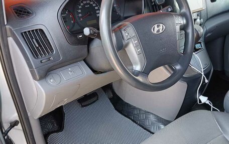 Hyundai Grand Starex Grand Starex I рестайлинг 2, 2008 год, 1 200 000 рублей, 3 фотография