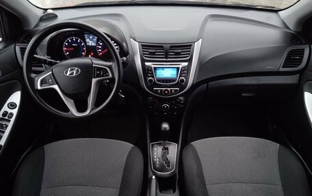 Hyundai Solaris II рестайлинг, 2014 год, 795 000 рублей, 16 фотография