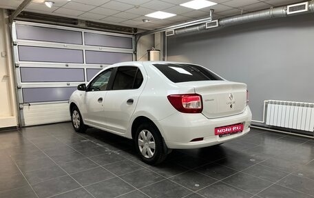 Renault Logan II, 2018 год, 890 000 рублей, 4 фотография