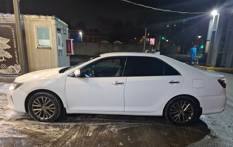 Toyota Camry, 2018 год, 1 800 000 рублей, 3 фотография