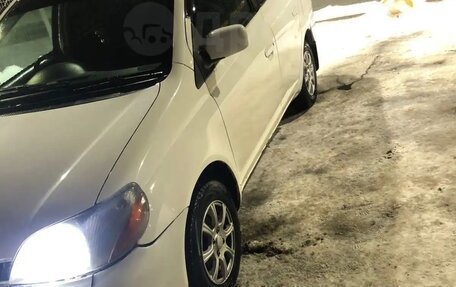 Toyota Platz, 1999 год, 360 000 рублей, 3 фотография