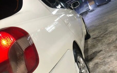 Toyota Platz, 1999 год, 360 000 рублей, 6 фотография