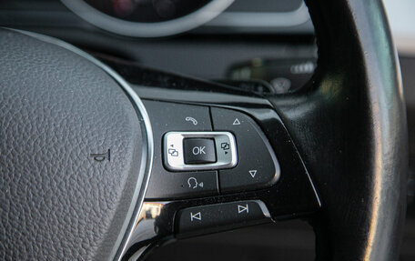 Volkswagen Passat B8 рестайлинг, 2015 год, 1 359 000 рублей, 13 фотография