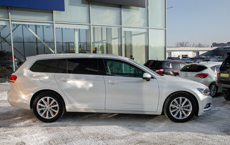 Volkswagen Passat B8 рестайлинг, 2015 год, 1 359 000 рублей, 6 фотография