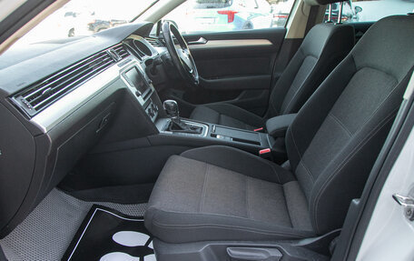 Volkswagen Passat B8 рестайлинг, 2015 год, 1 359 000 рублей, 22 фотография