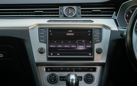 Volkswagen Passat B8 рестайлинг, 2015 год, 1 359 000 рублей, 20 фотография