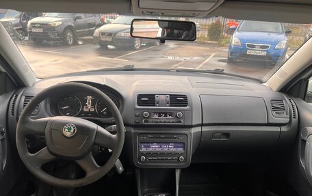 Skoda Fabia II, 2010 год, 580 000 рублей, 5 фотография