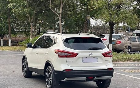 Nissan Qashqai, 2022 год, 1 940 000 рублей, 4 фотография