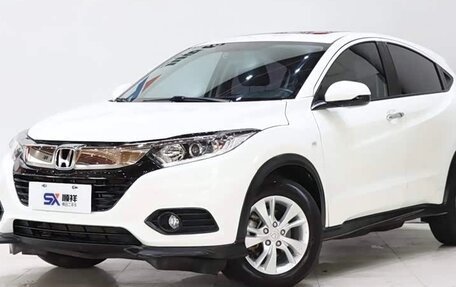 Honda Vezel, 2020 год, 1 550 000 рублей, 1 фотография