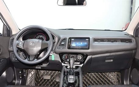 Honda Vezel, 2020 год, 1 550 000 рублей, 7 фотография