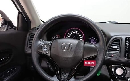 Honda Vezel, 2020 год, 1 550 000 рублей, 9 фотография