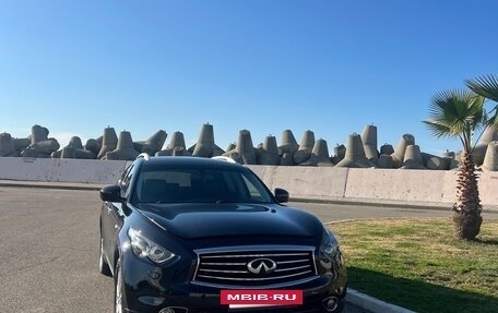 Infiniti FX II, 2013 год, 1 948 000 рублей, 2 фотография