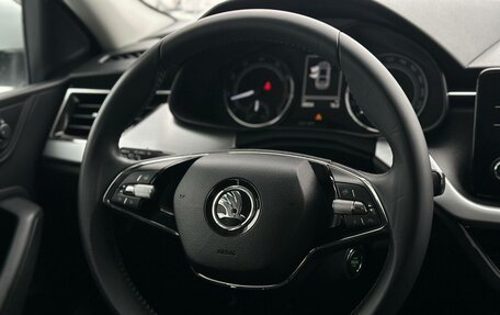 Skoda Rapid II, 2021 год, 1 825 000 рублей, 8 фотография