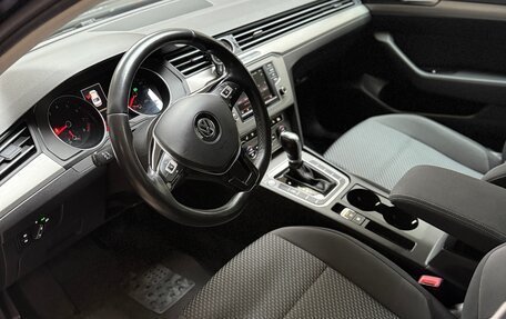 Volkswagen Passat B8 рестайлинг, 2016 год, 1 700 000 рублей, 16 фотография