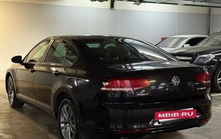 Volkswagen Passat B8 рестайлинг, 2016 год, 1 700 000 рублей, 17 фотография