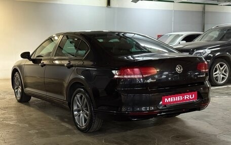 Volkswagen Passat B8 рестайлинг, 2016 год, 1 700 000 рублей, 20 фотография