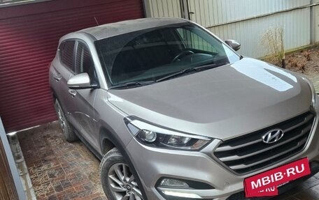 Hyundai Tucson III, 2016 год, 2 250 000 рублей, 3 фотография