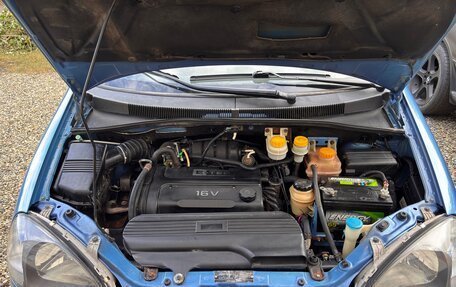 Chevrolet Rezzo, 2008 год, 450 000 рублей, 28 фотография