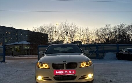 BMW 3 серия, 2011 год, 1 300 000 рублей, 3 фотография