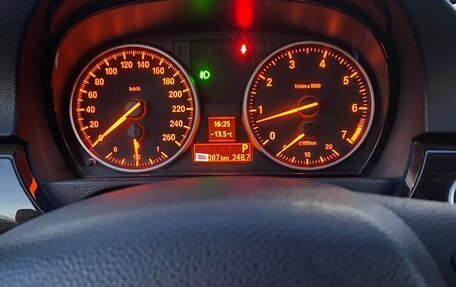 BMW 3 серия, 2011 год, 1 300 000 рублей, 9 фотография