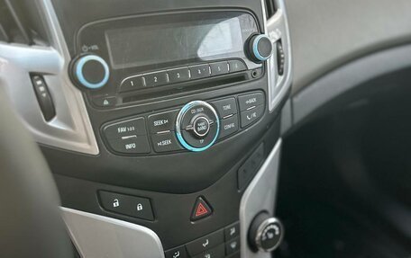 Chevrolet Cruze II, 2013 год, 550 000 рублей, 9 фотография