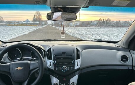 Chevrolet Cruze II, 2013 год, 550 000 рублей, 12 фотография