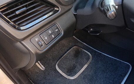 Hyundai Solaris II рестайлинг, 2022 год, 1 850 000 рублей, 12 фотография